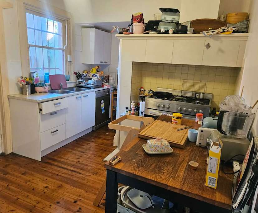 Unfurnished room in a share house