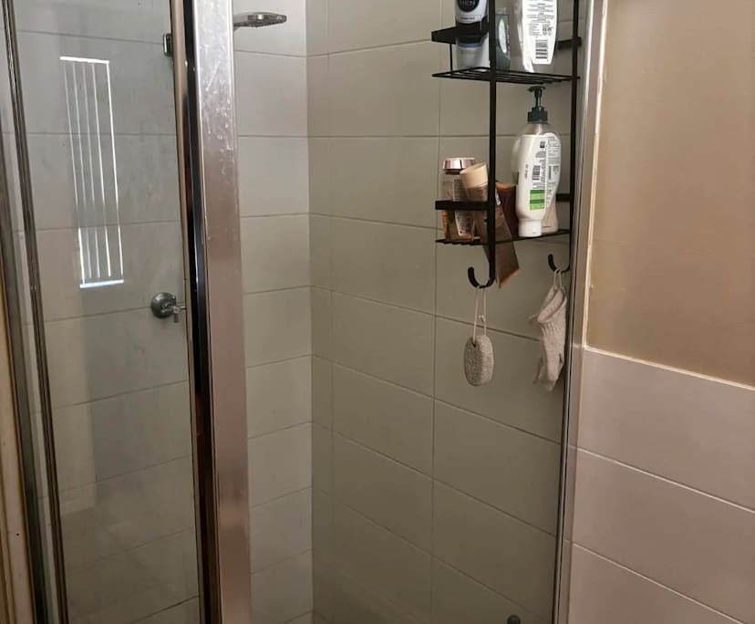 $300, Share-house, 2 bathrooms, Huntingdale WA 6110