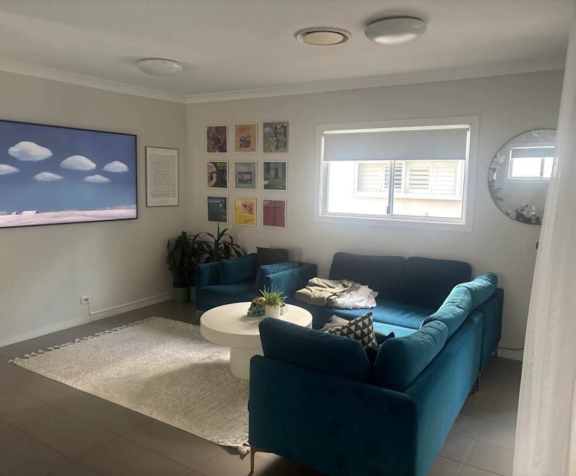 Room in a share house