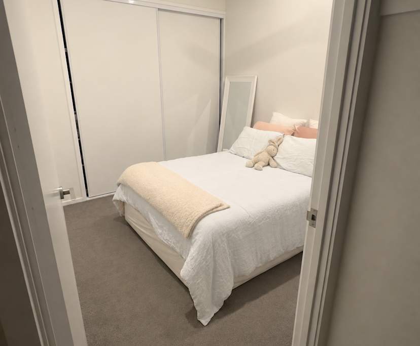 Unfurnished room in a share house