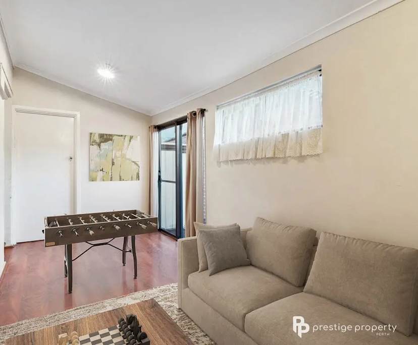 $300, Share-house, 3 bathrooms, Innaloo WA 6018