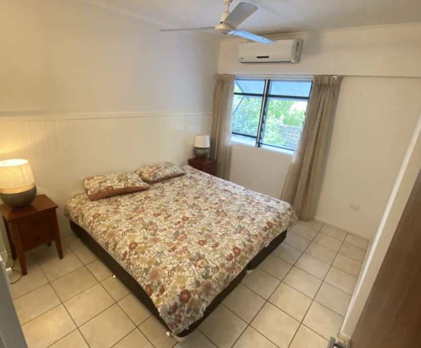 Furnished room in a flatshare