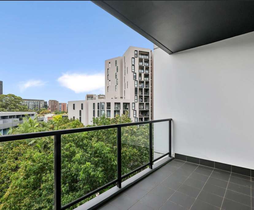 $700, Flatshare, 2 bathrooms, Zetland NSW 2017