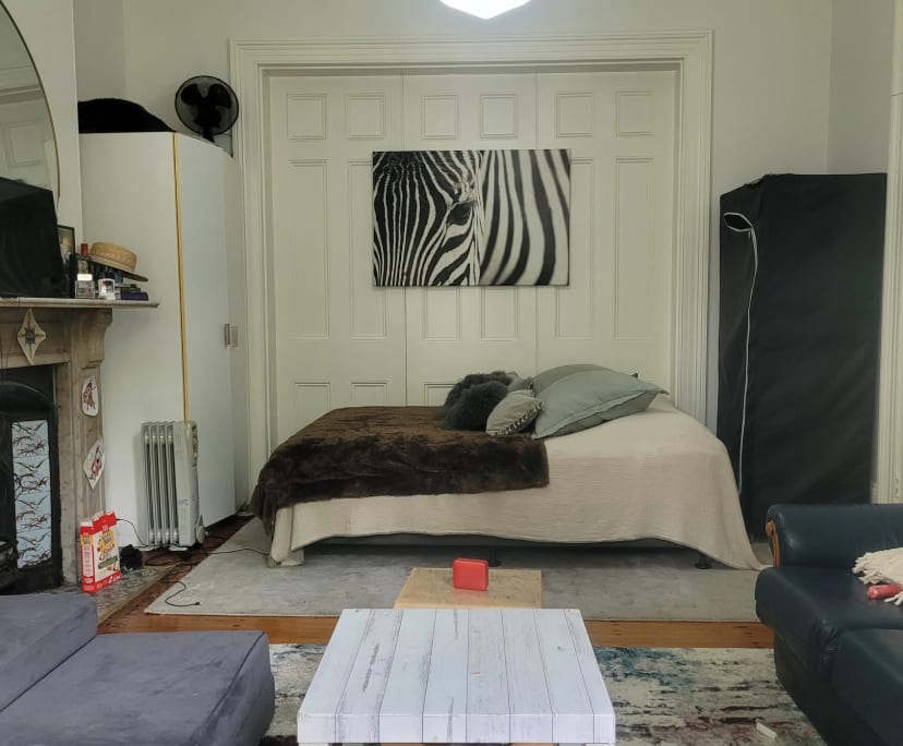 Furnished room in a share house