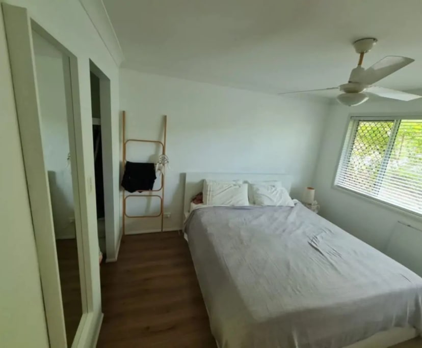 Furnished room with own bathroom