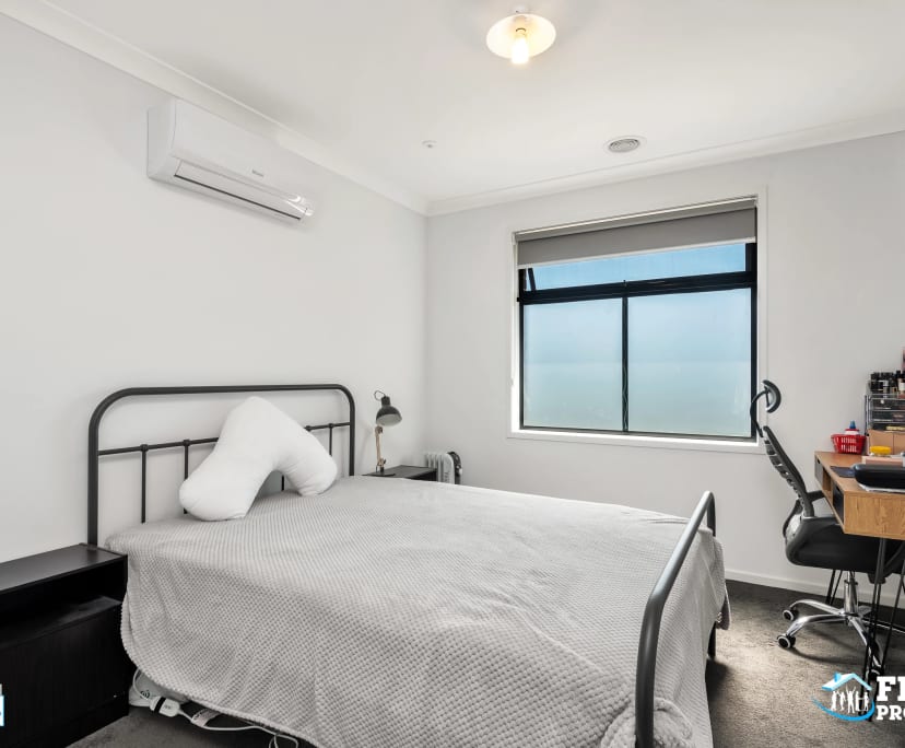 $300, Share-house, 5 bathrooms, Highton VIC 3216