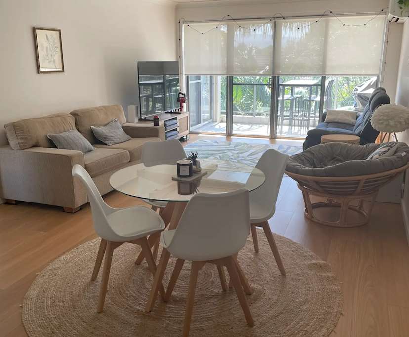 Furnished room with own bathroom