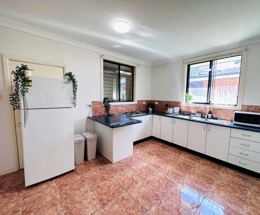 $325, Granny-flat, 6 bathrooms, Chester Hill NSW 2162