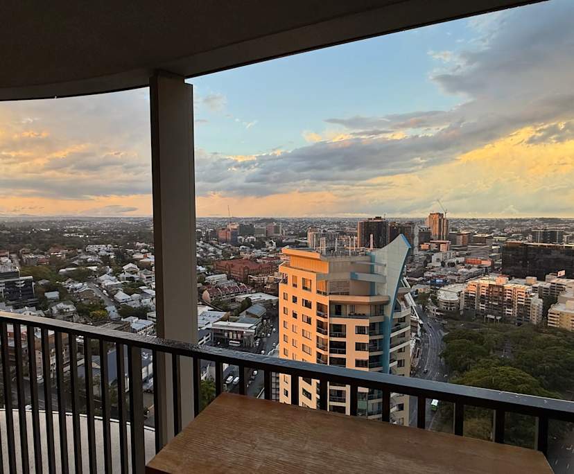 $465, Flatshare, 2 bathrooms, Brisbane City QLD 4000
