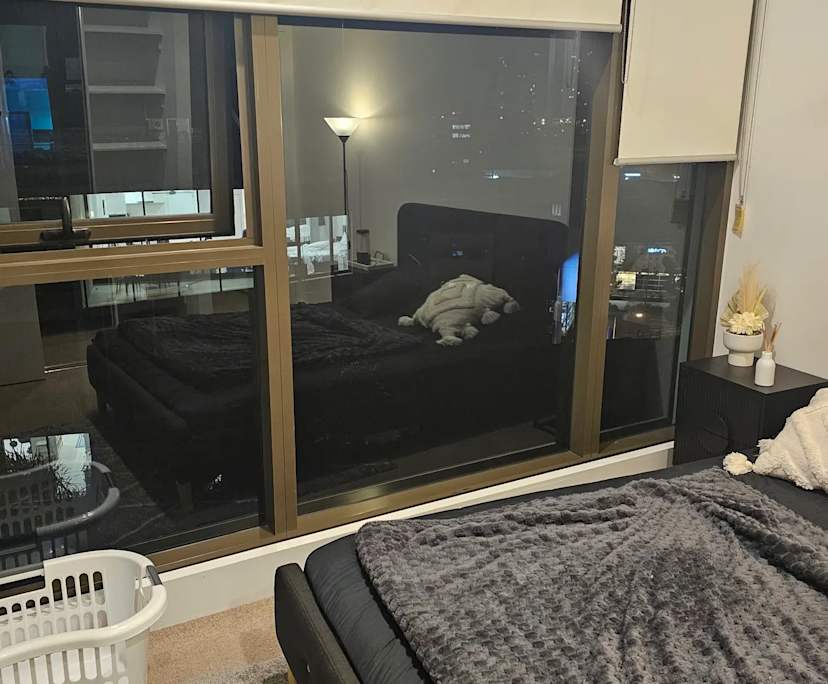 $500, Flatshare, 2 bathrooms, Newstead QLD 4006