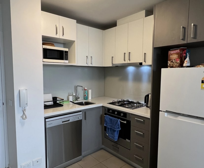 Room for Rent in Box Hill, Melbourne 300, Furnish...