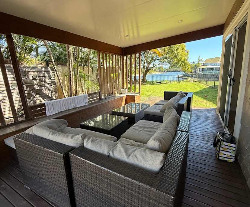 $400, Share-house, 5 bathrooms, Mermaid Waters QLD 4218