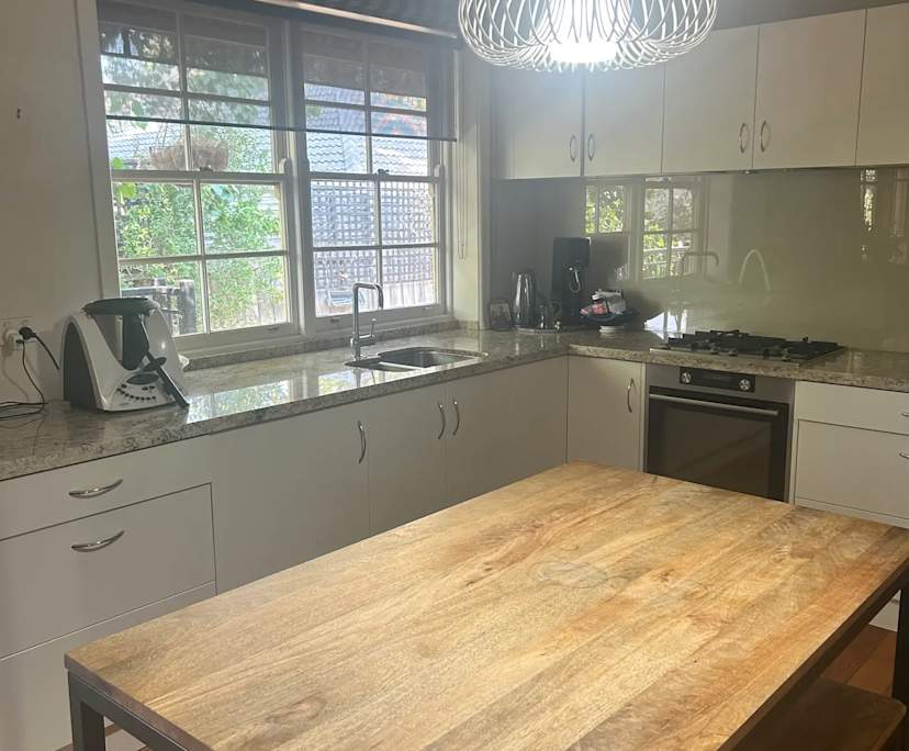 $300, Homestay, 2 bathrooms, Frankston South VIC 3199