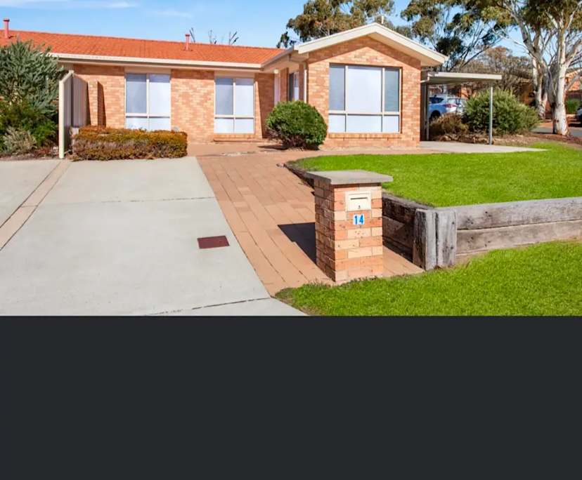 Room in a share house