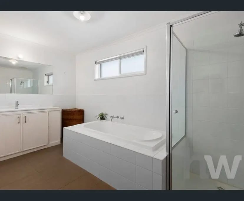 Unfurnished room in a share house