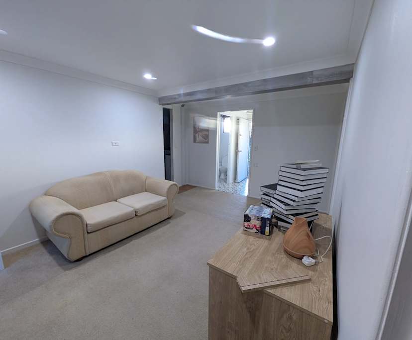 $300, Share-house, 3 bathrooms, Marsden QLD 4132