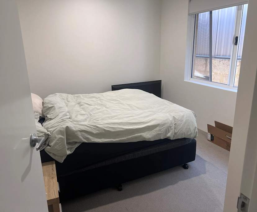 Room in a share house