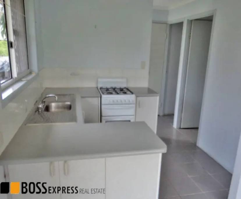 Whole property with 2 rooms for rent