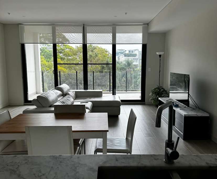 Whole property with 2 rooms for rent