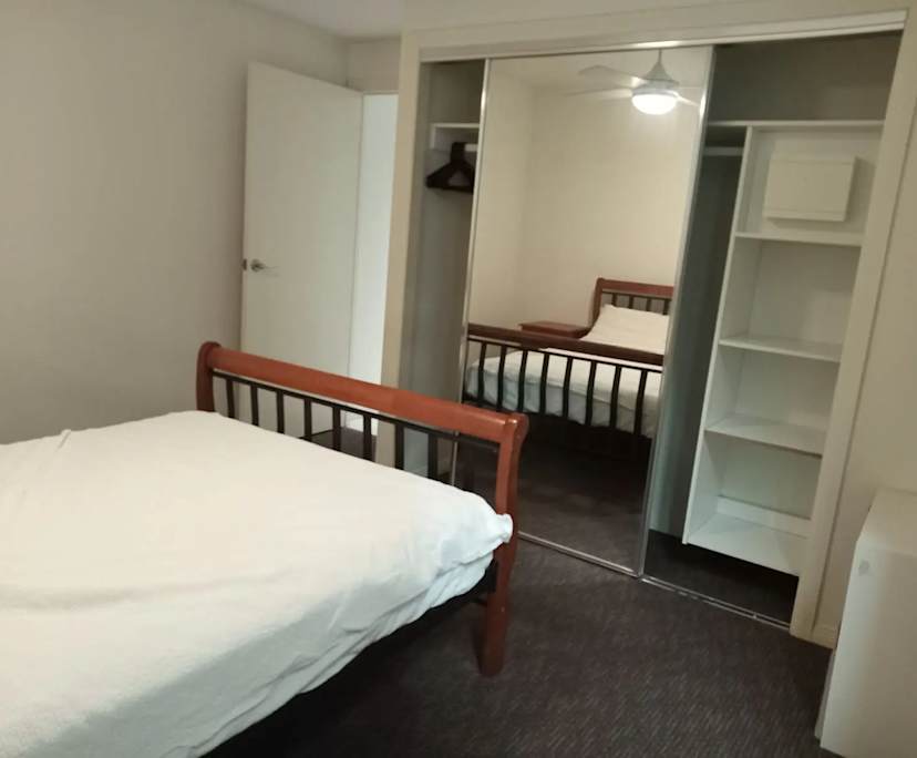 $500, Flatshare, 3 bathrooms, Brisbane City QLD 4000