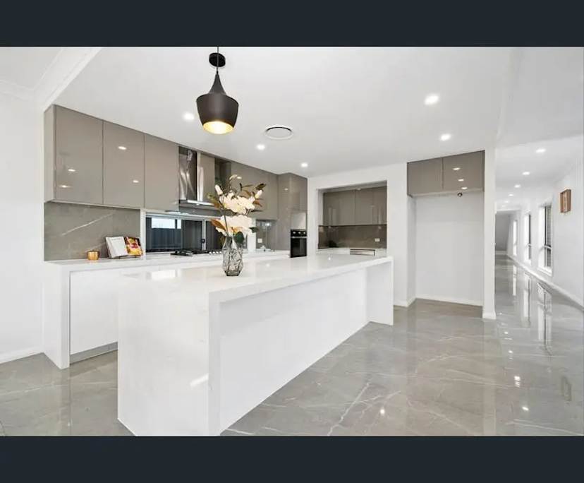 Unfurnished room with own bathroom