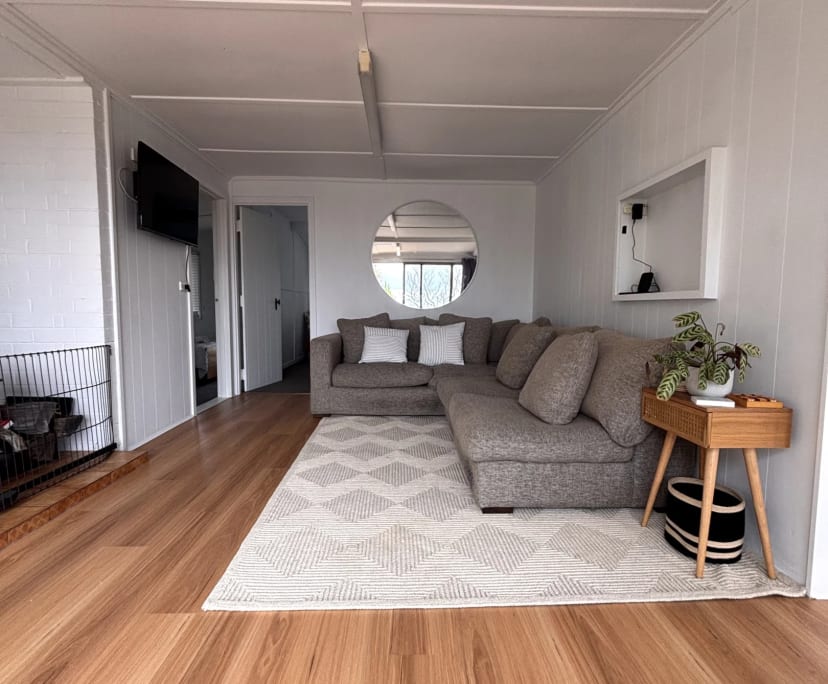 Whole property with 3 rooms for rent