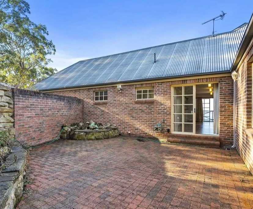 $350, Share-house, 2 bathrooms, West Hobart TAS 7000