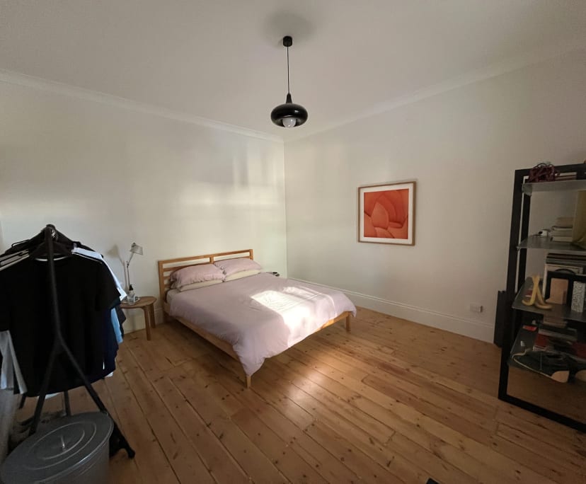 Furnished room in a share house