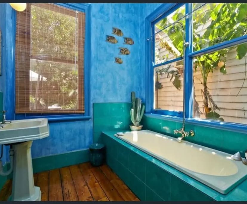 Unfurnished room in a share house
