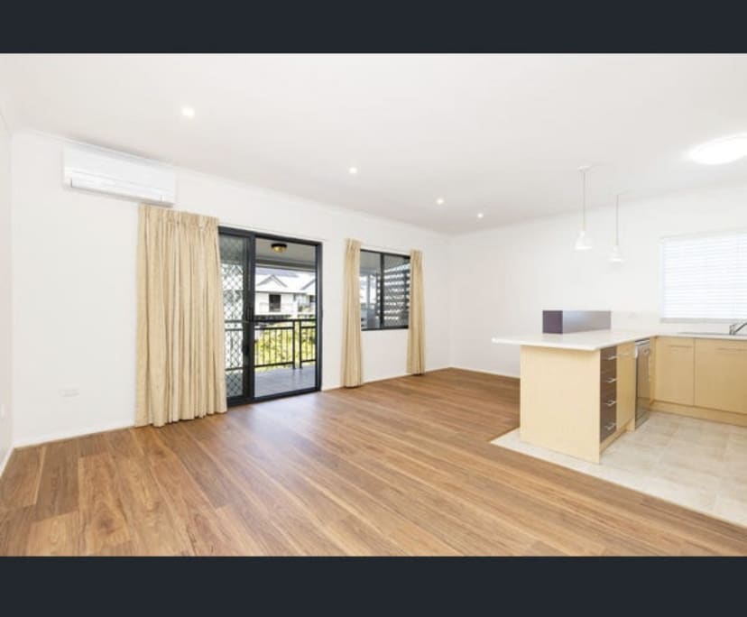 Room for Rent in Spring Hill, Brisbane 225, Flexi...