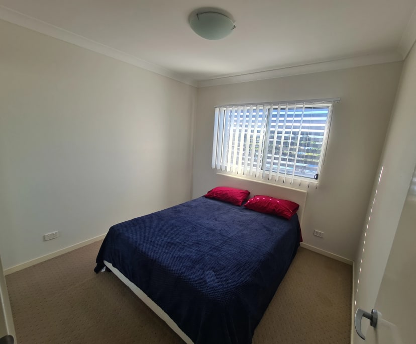 Unfurnished room with own bathroom