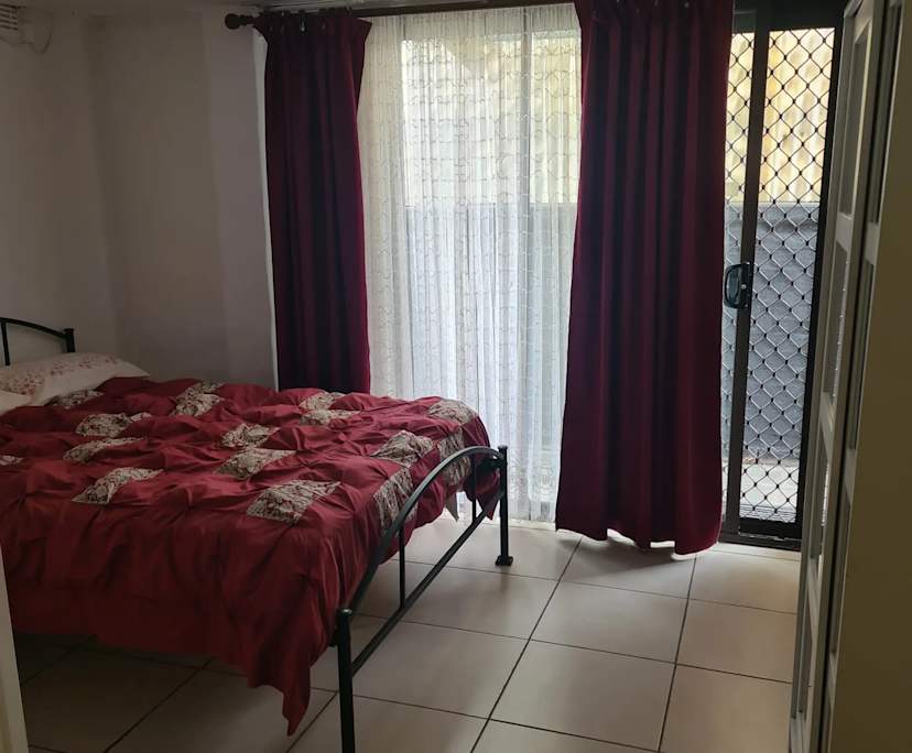 $350, Flatshare, 1 bathroom, Rutherford NSW 2320