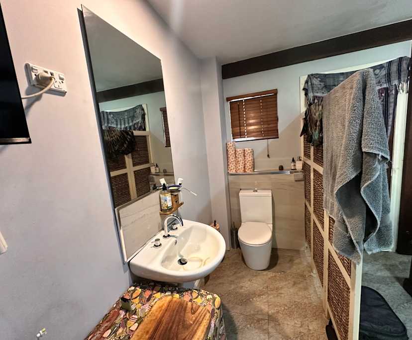 Furnished room studio flat for rent