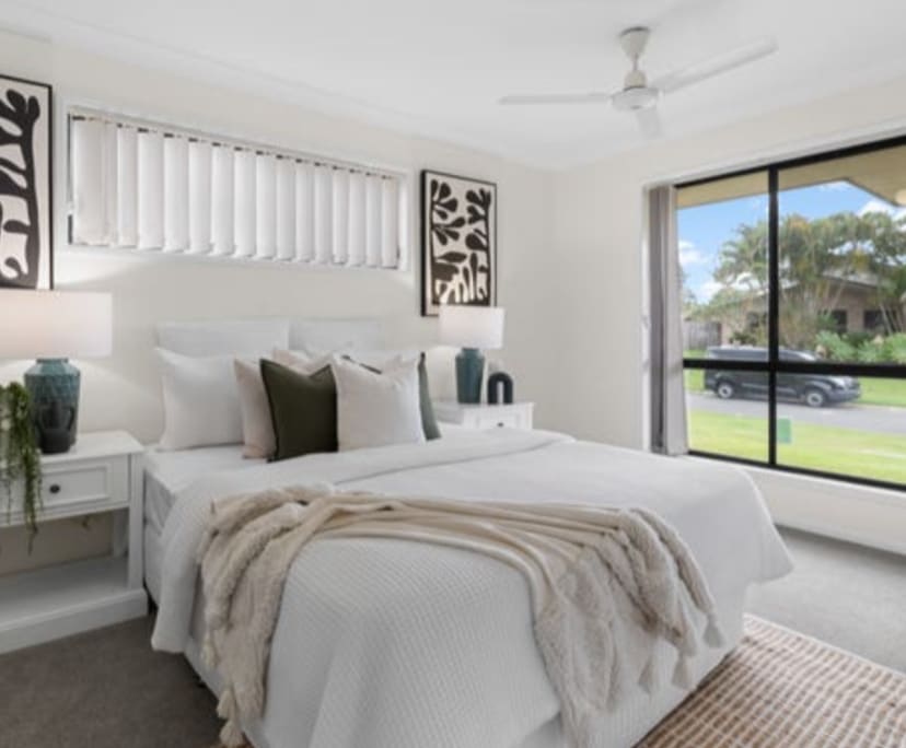 Room with ensuite in a share house