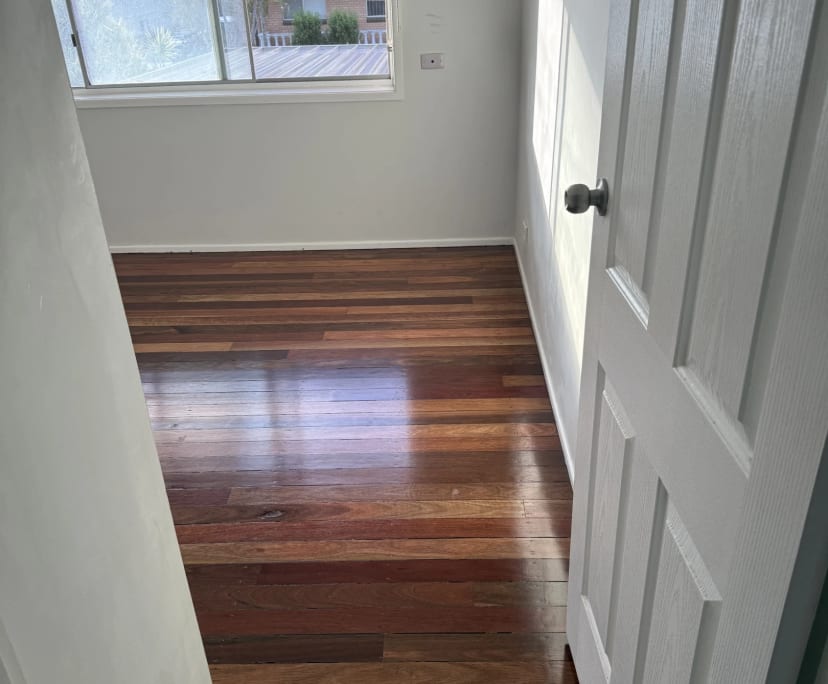 Unfurnished room in a share house