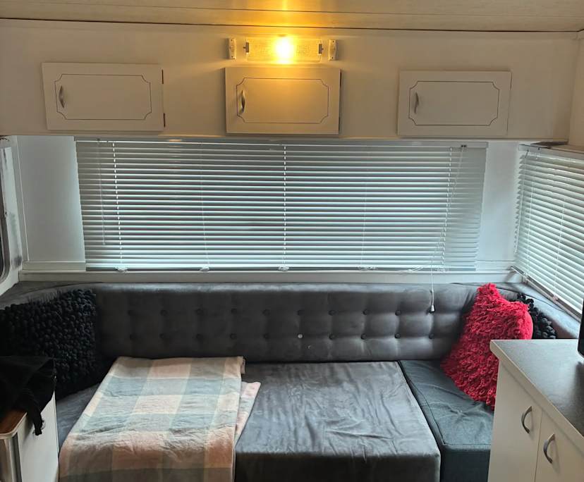 $370, Granny-flat, 1 bathroom, Heidelberg West VIC 3081