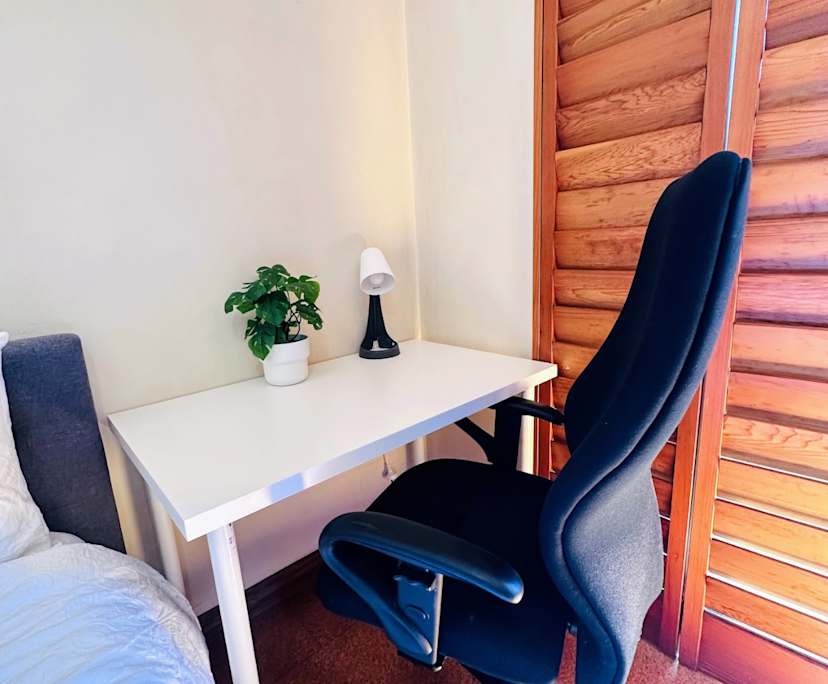 $370, Share-house, 5 bathrooms, Glebe NSW 2037