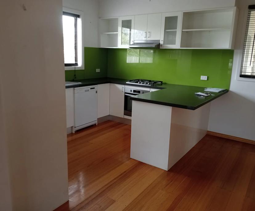 Whole property with 3 rooms for rent