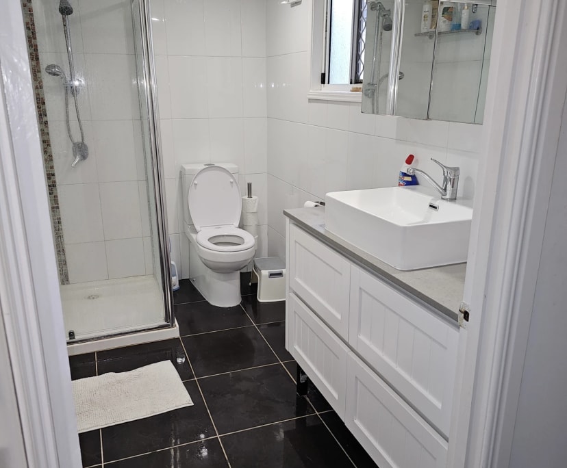 $350, Share-house, 6 bathrooms, Mansfield QLD 4122