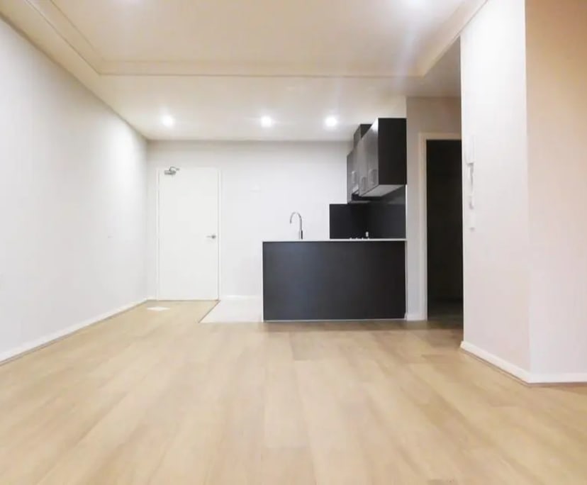 Furnished room with own bathroom