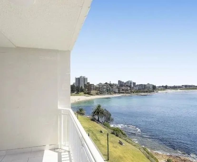 Room for Rent in Cronulla, Sydney 400, Furnished,...