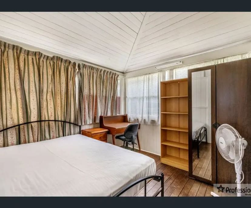Room for Rent in Dutton Park, Brisbane 280, Furni...