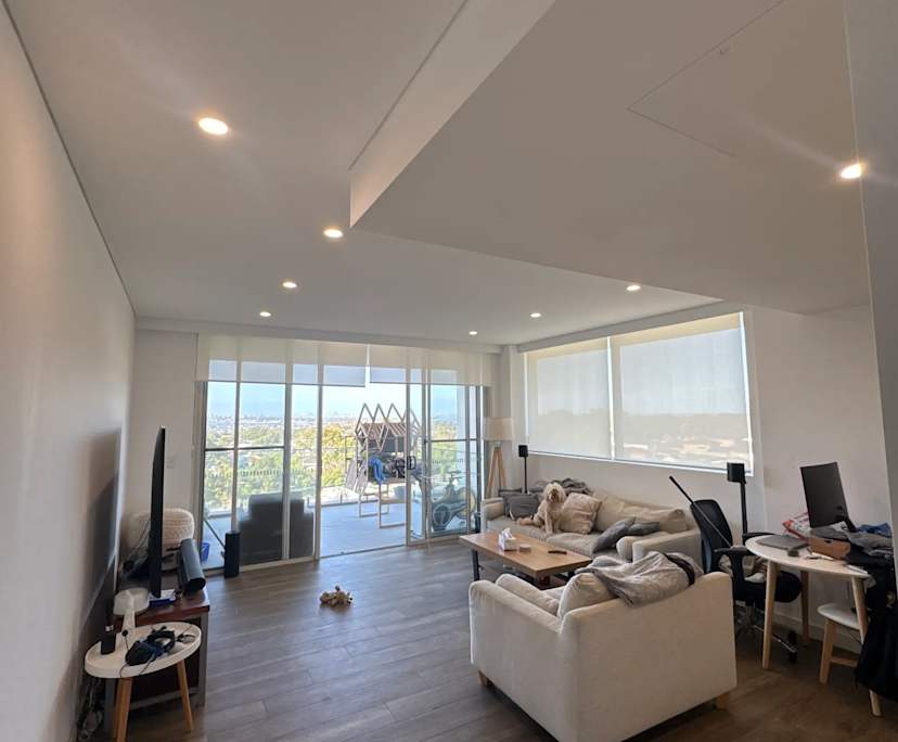 Unfurnished room with own bathroom