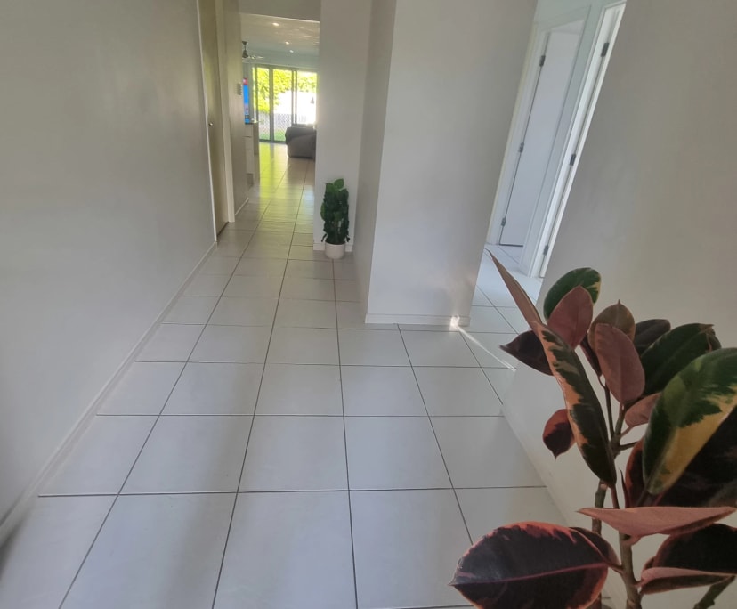 Room in a share house