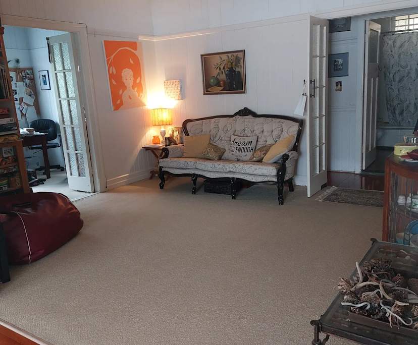 $270, Share-house, 2 bathrooms, Bardon QLD 4065