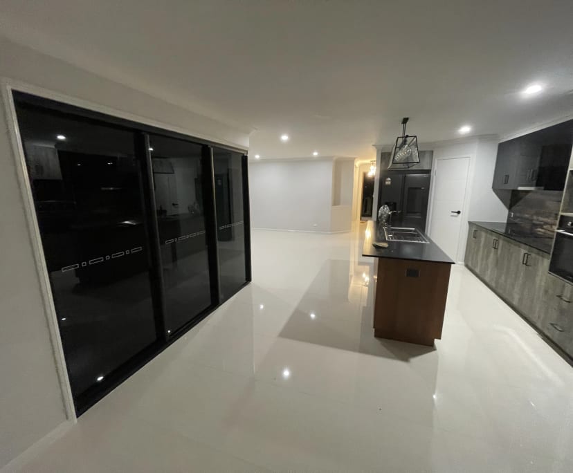 $250, Share-house, 3 rooms, Cotswold Hills QLD 4350, Cotswold Hills QLD 4350