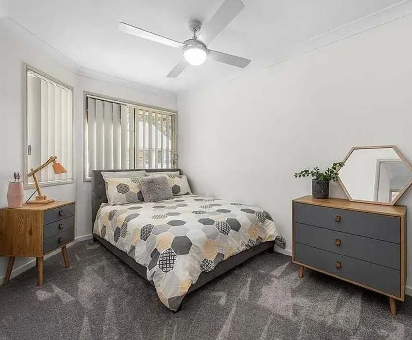 Unfurnished room with own bathroom