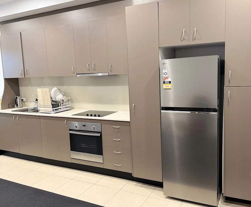 Furnished room in a flatshare