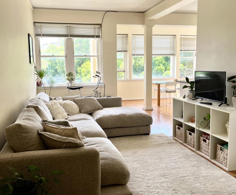 Unfurnished room in a flatshare