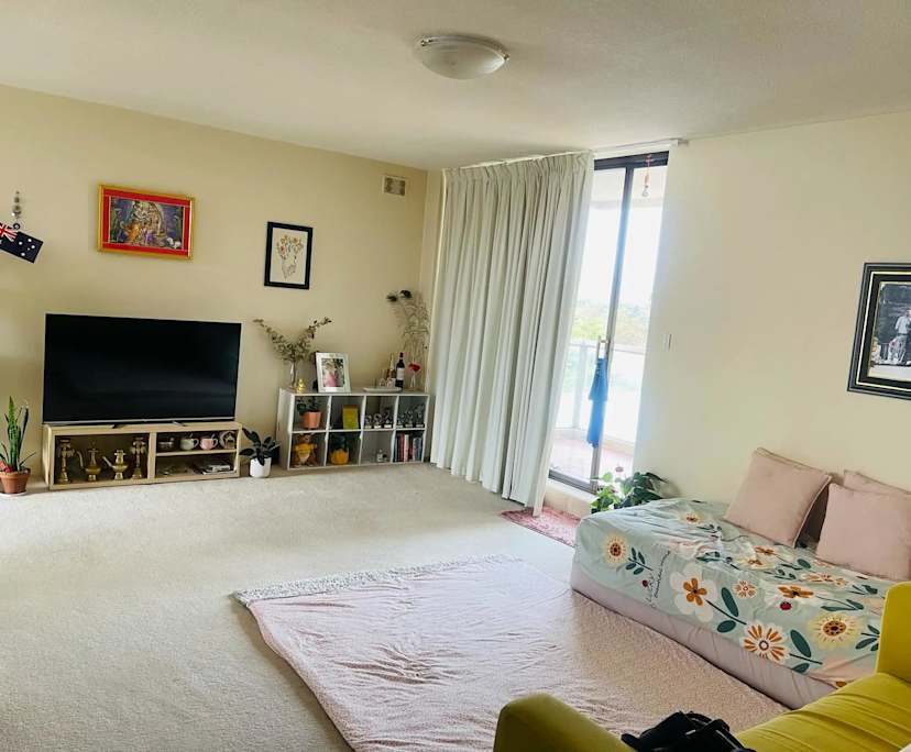 Furnished room with own bathroom